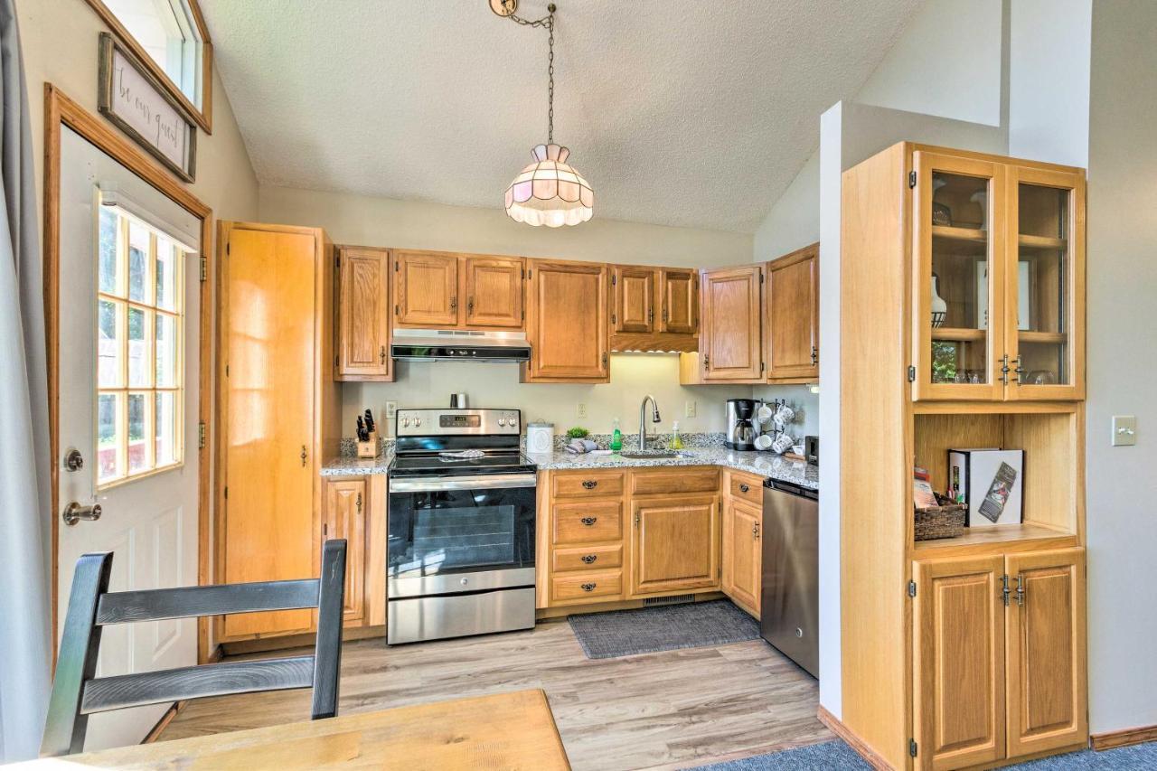 Hendersonville Cantrell Cottage - Smoky Mtn View Bagian luar foto